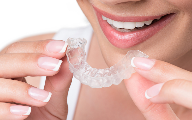 Remove Your Aligners Before Eating